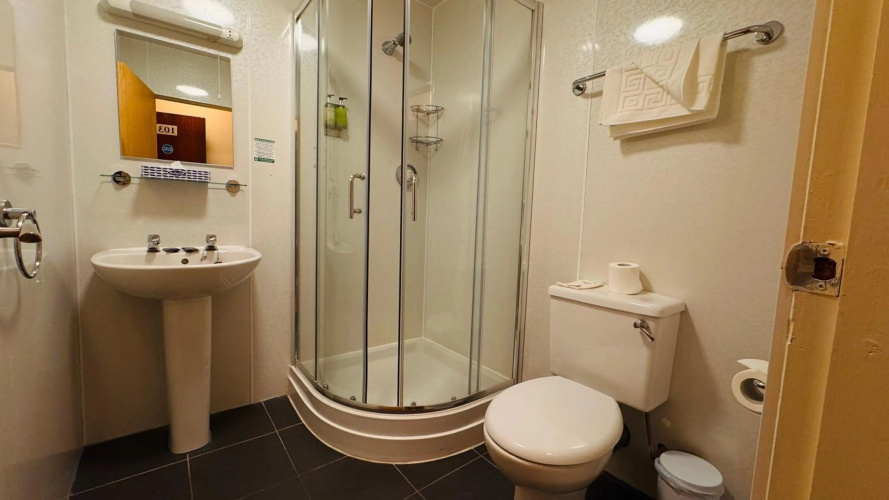 The Highland Hotel photo 9