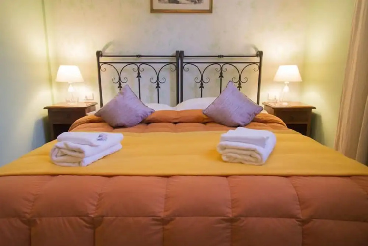 Florence Decamerone B&B