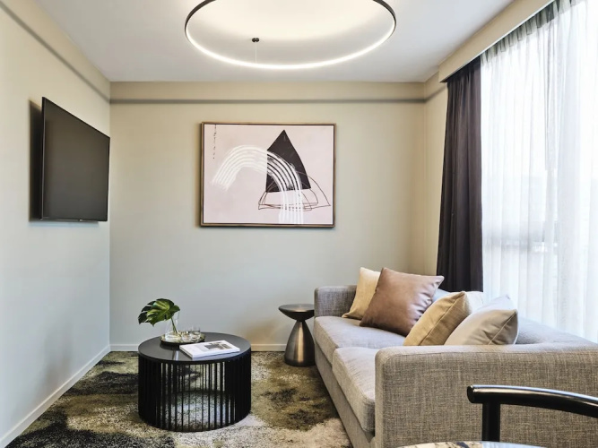 Adina Apartment Hotel West Melbourne
