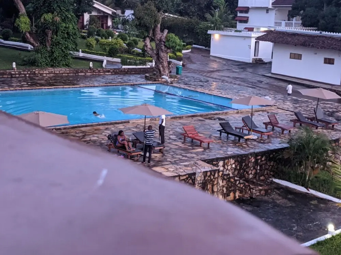 Amaan Ocean Kihinani Hotel