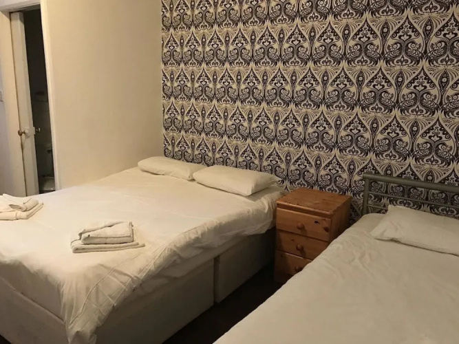 Victoria Hotel