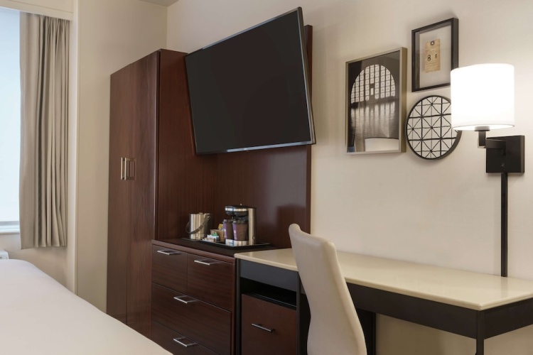 DoubleTree by Hilton New York Downtown photo 20