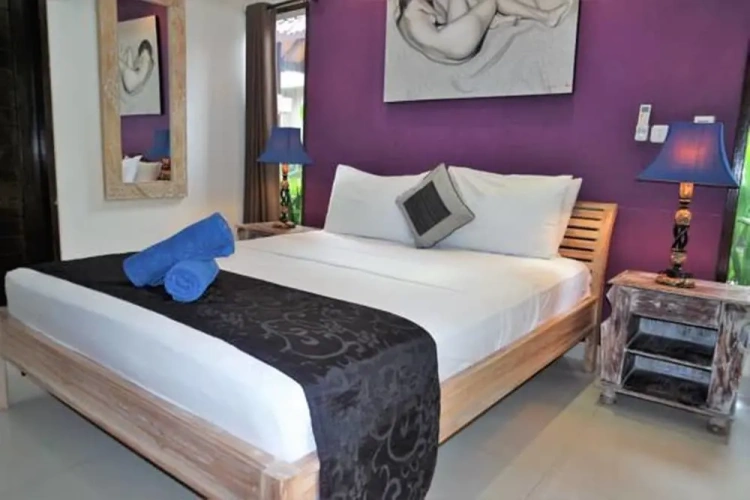 2 Bedrooms Bungalow