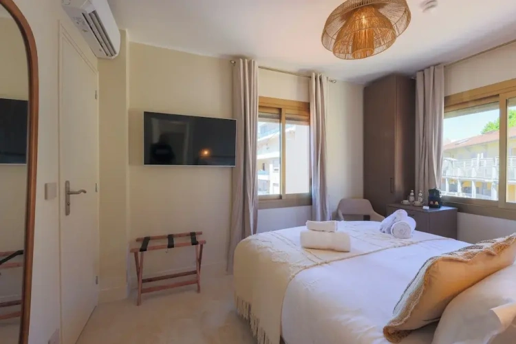 Deluxe Double room