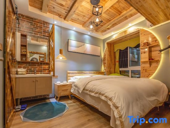 3 Bedrooms Standard room with river view