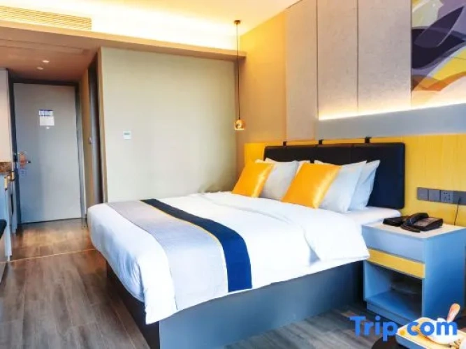 Standard Double room with view