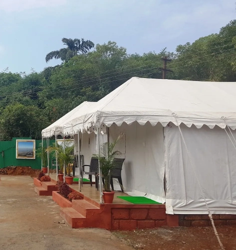 Tent with garden view