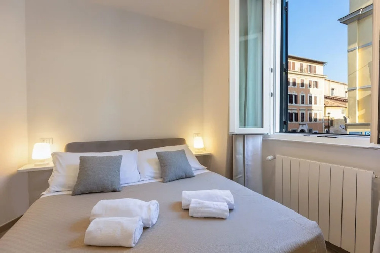 Colosseum Holidays - San Giovanni in Laterano