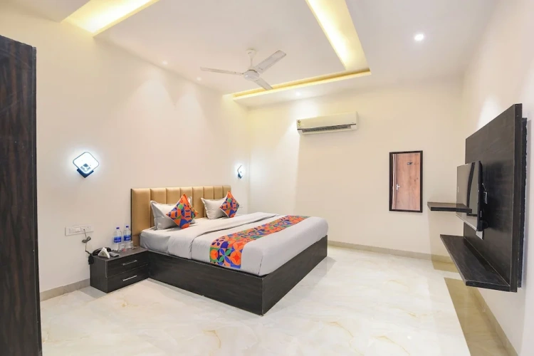 Premium room