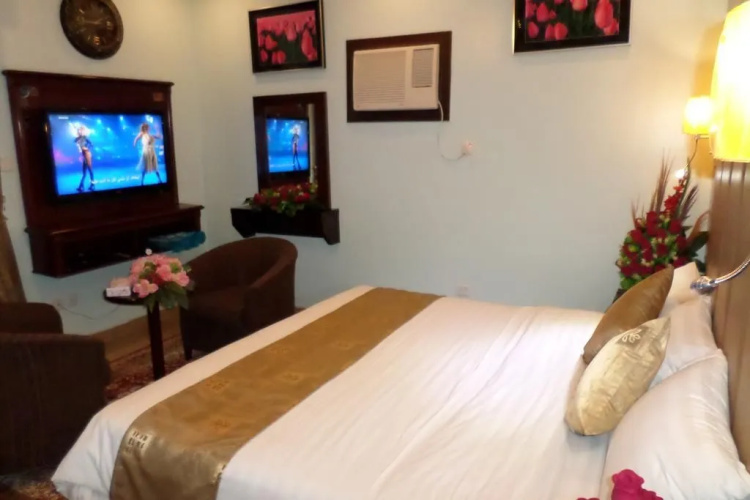 Lavena Hotel Apartments - Al Basateen