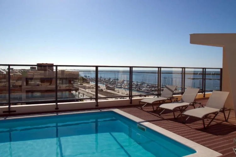 1 Bedroom Family Apartment