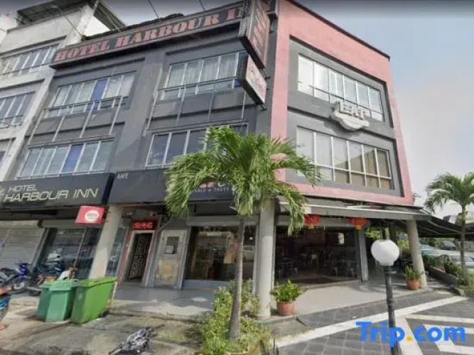 Hotel Harbour Inn