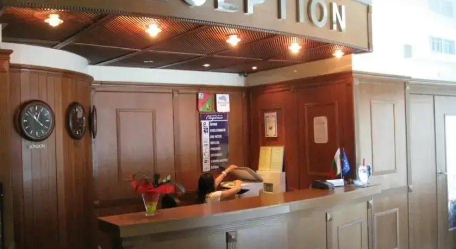 Elegance Hotel Asenovgard