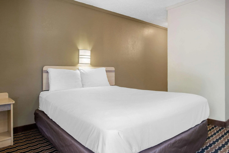 Rodeway Inn Sharonville - Cincinnati North