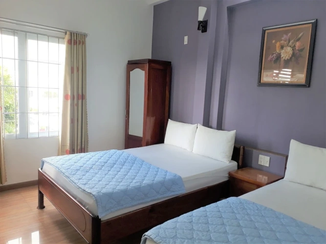 Superior Quadruple room with city view