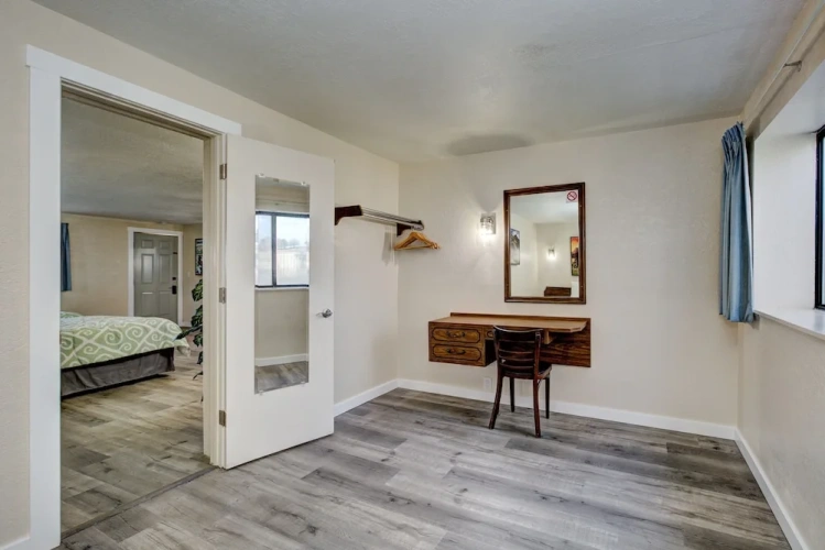 Standard Suite