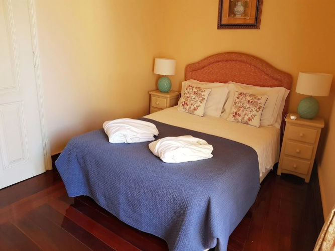 Allons-y Guesthouse