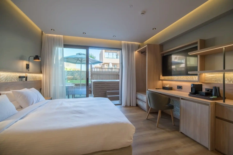 Classic with Outdoor Hot Tub Double room