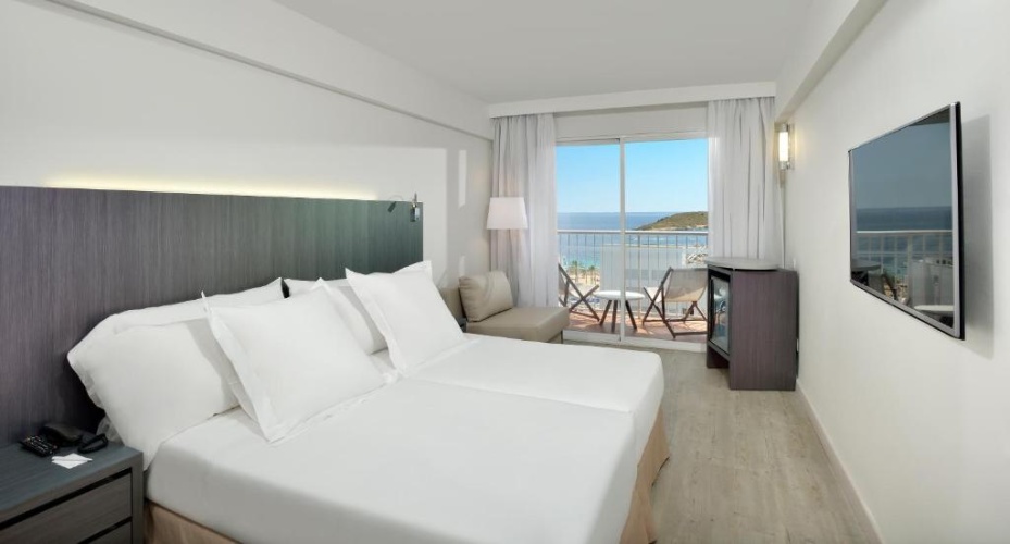 Double room with sea view