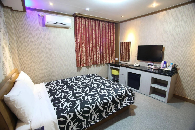 Morice Hotel