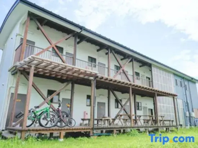 Lodge N Tribe