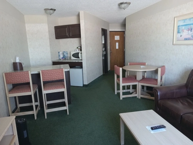 Quadruple Family Suite