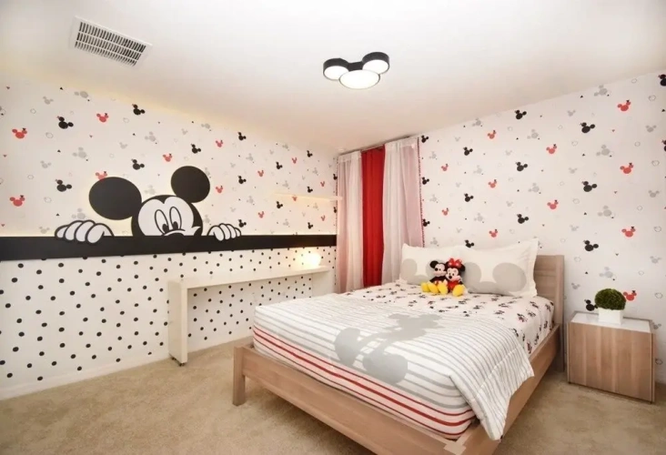 4 Bedrooms Cottage