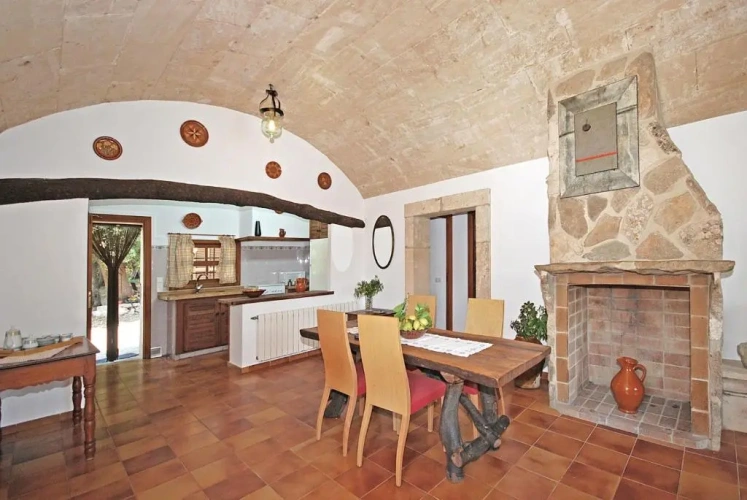 2 Bedrooms Cottage