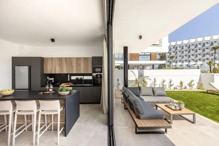 Protaras Aqua Pearl Villa 3