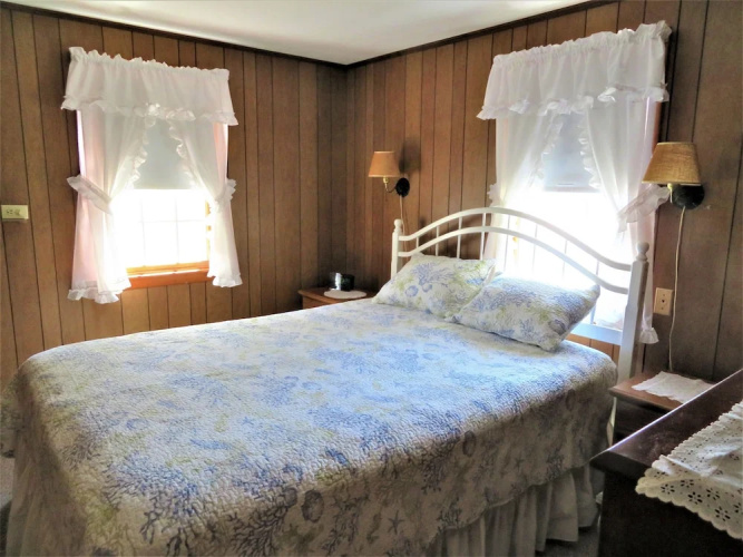 41 Patterson - 2 Bedroom House