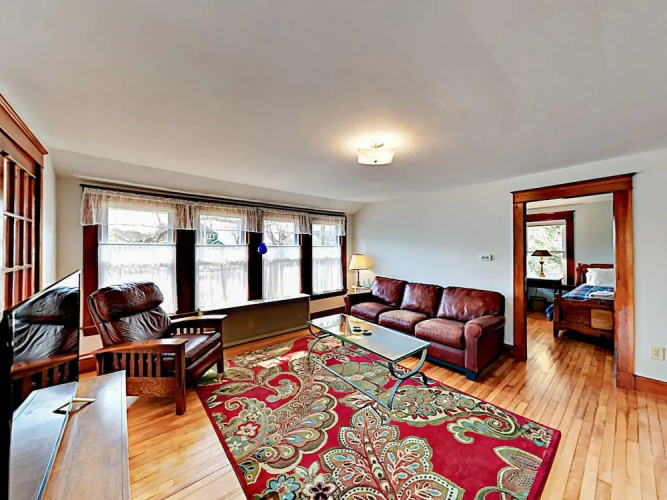 49 Murray Hill Home