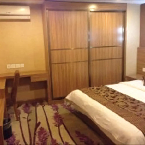 Qingdao Yunfatins Hotel