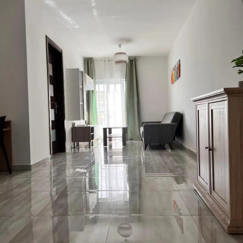 F5-3 Room 2 single beds shared bathroom in shared Flat