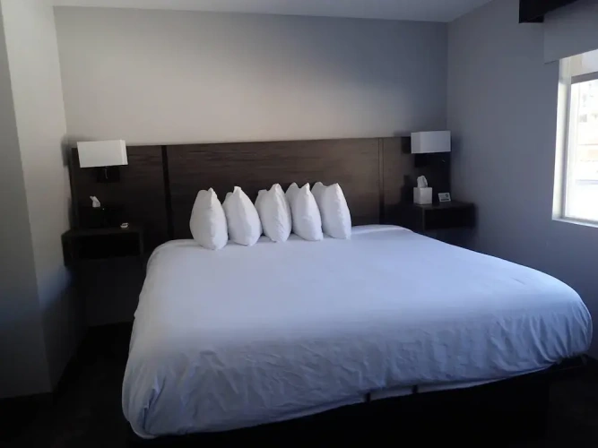 Double Suite
