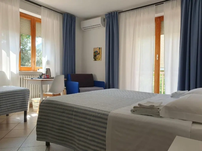 Standard Quadruple room with balcony