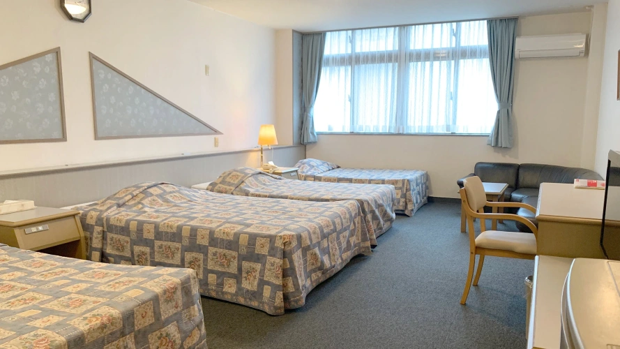 Standard Quadruple room