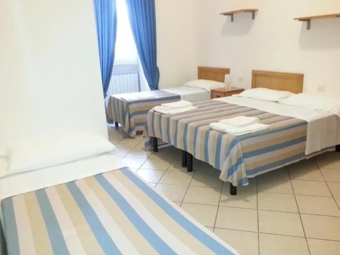 Standard Quadruple room