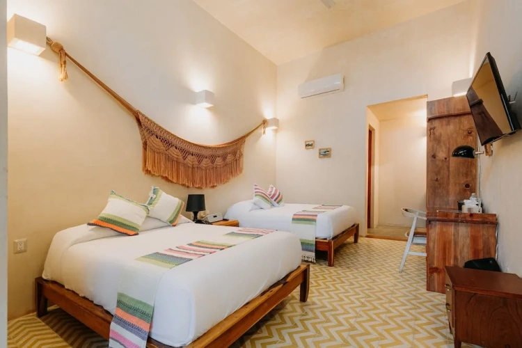 Standard room with balcony