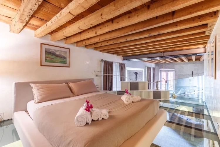 3 Bedrooms Apartment with balcony