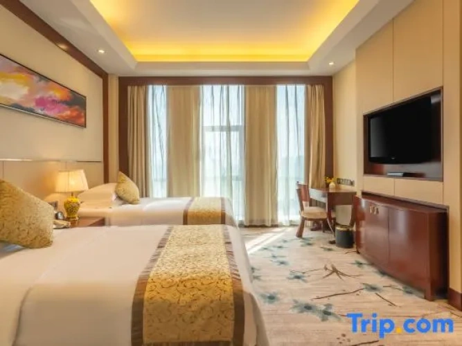 Deluxe Twin Suite