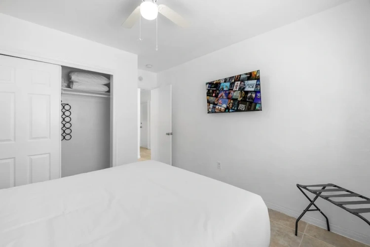 2 Bedrooms Family Apartment