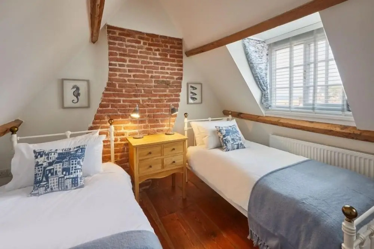 Amber Cottage