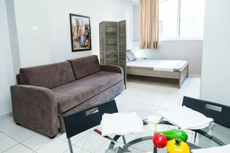 Cozy and Comfy Central Athens Apt.