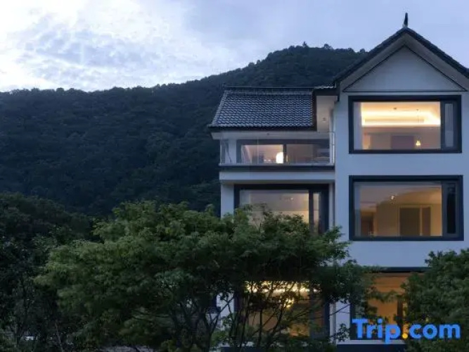 mumu house