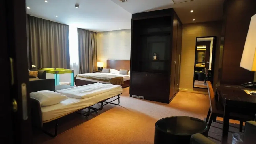 Superior Triple room