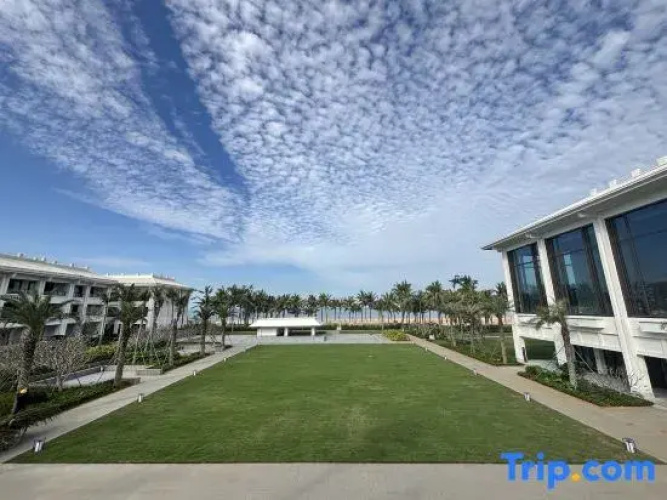 West Coast Hotel