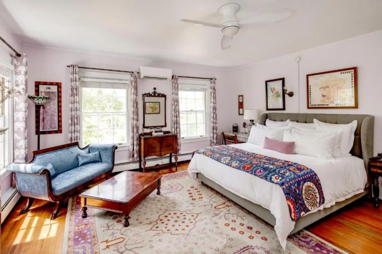 Suite with balcony