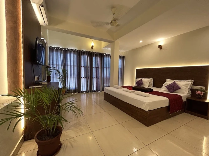 Superior Double room with balcony and with sea view