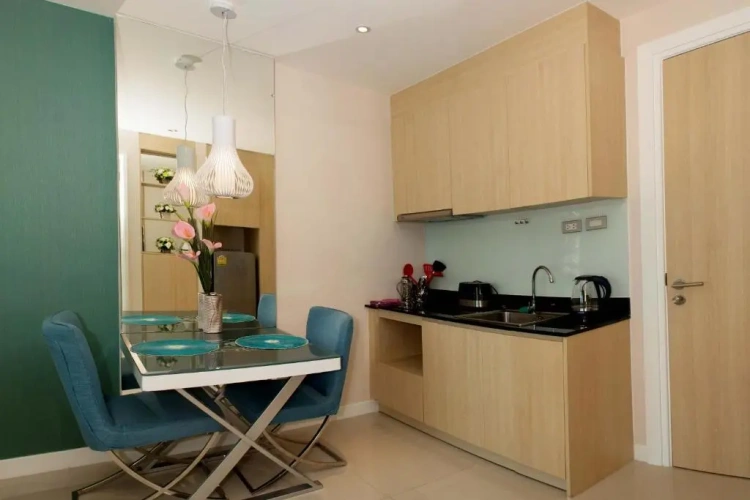 1 Bedroom Apartment