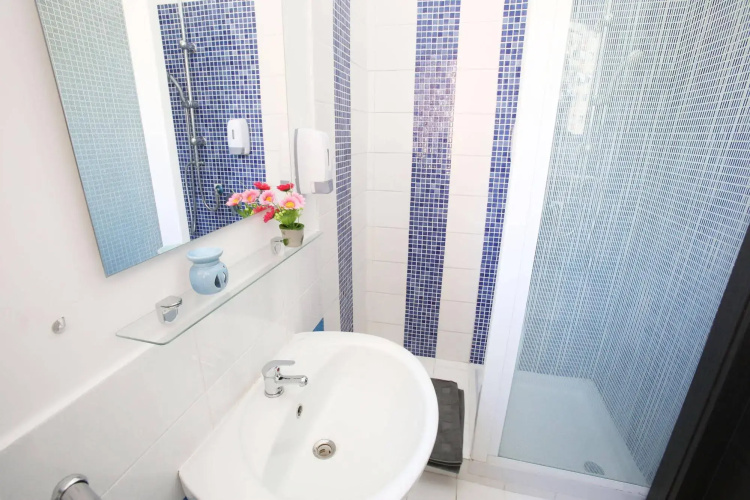 Iris Room